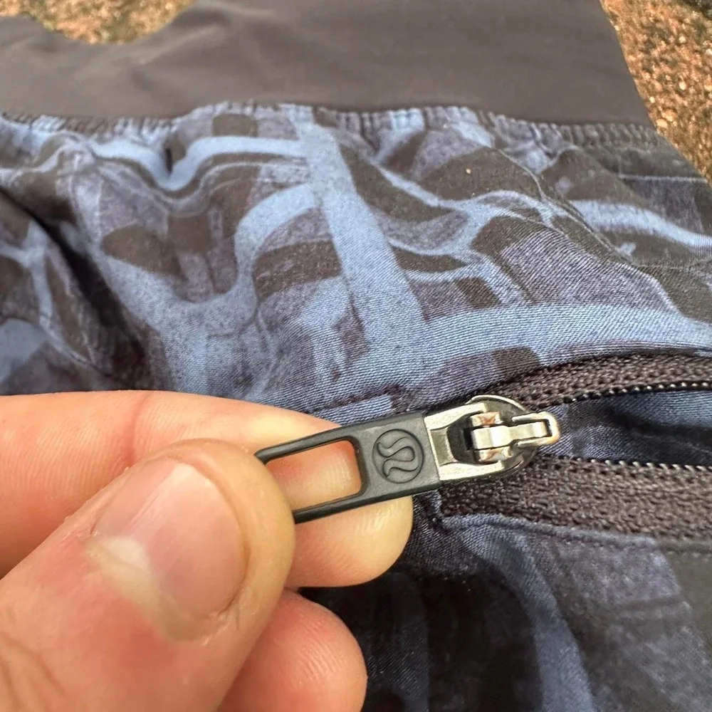 Lululemon Zeroed In Linerless Short 7 Blue Black Abstract Size XL